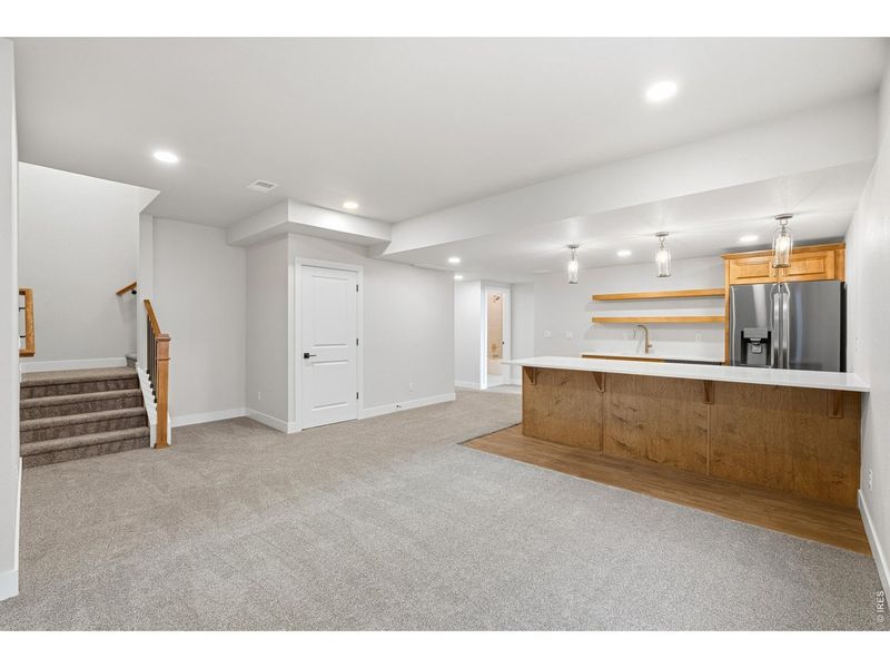 Spacious, unfurnished interior of a new home in , Windsor (Image 42).