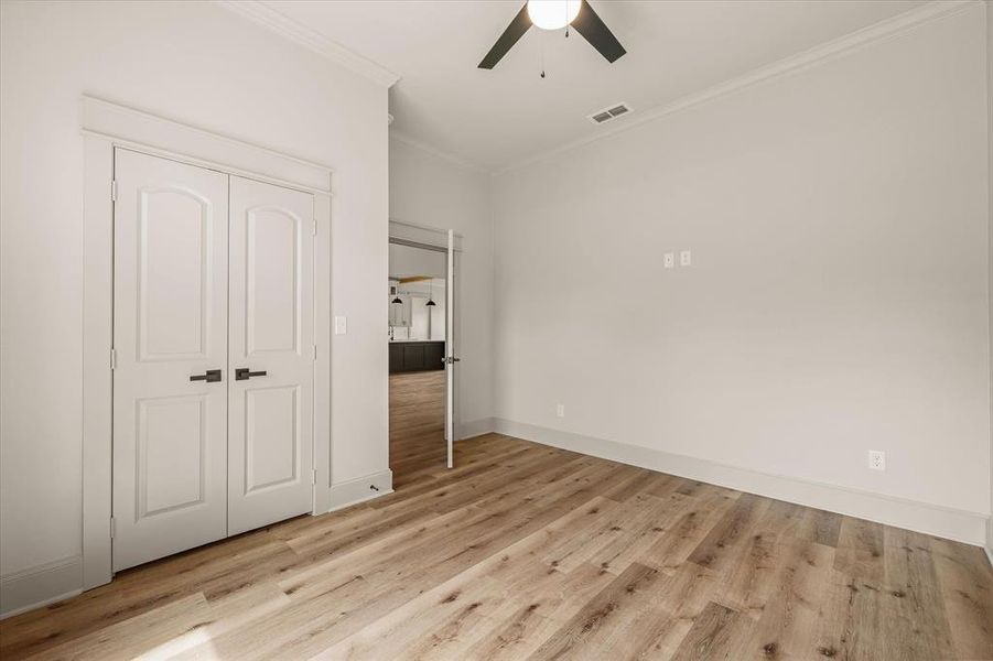 Spacious, unfurnished interior of a new home in , Lindale (Image 31).