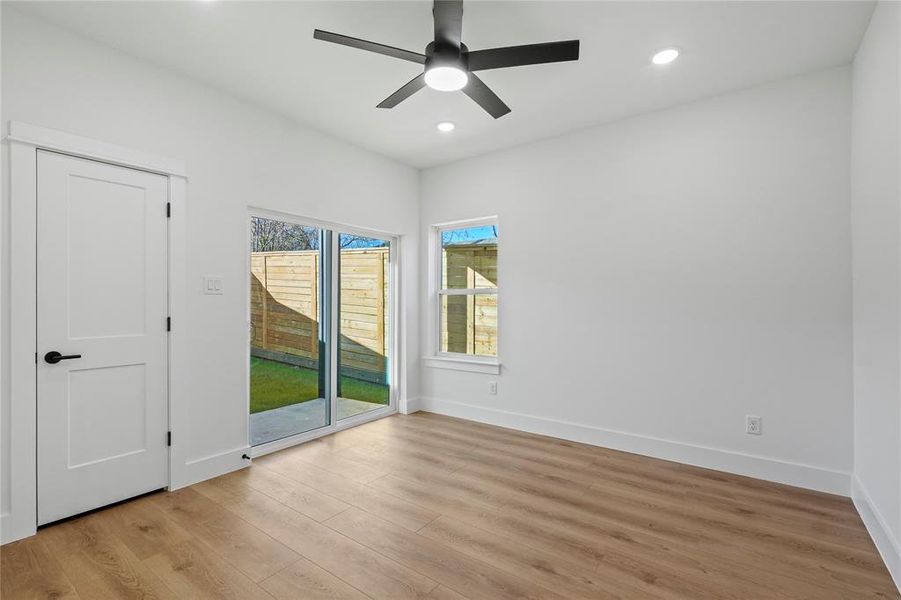 Spacious, unfurnished interior of a new home in , Dallas (Image 19).