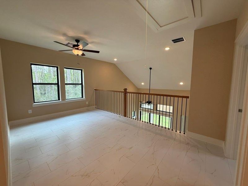 Spacious, unfurnished interior of a new home in , Porter (Image 11).