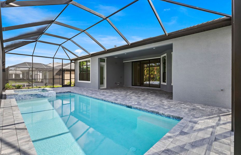 Exterior details and patio area of a home in Terreno, Naples (Image 4).