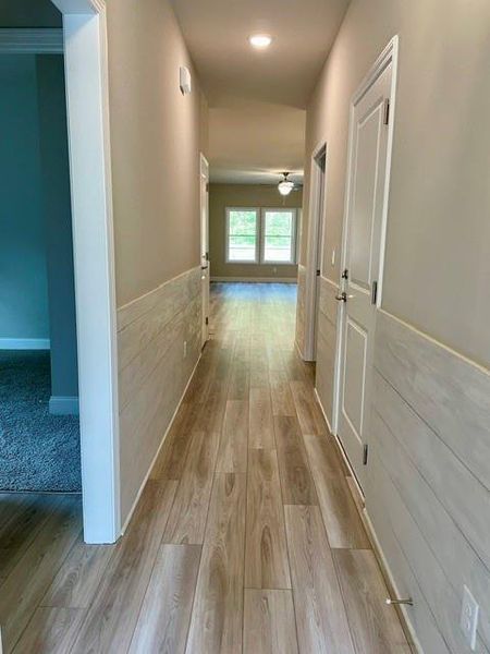 Spacious, unfurnished interior of a new home in , Waleska (Image 11).