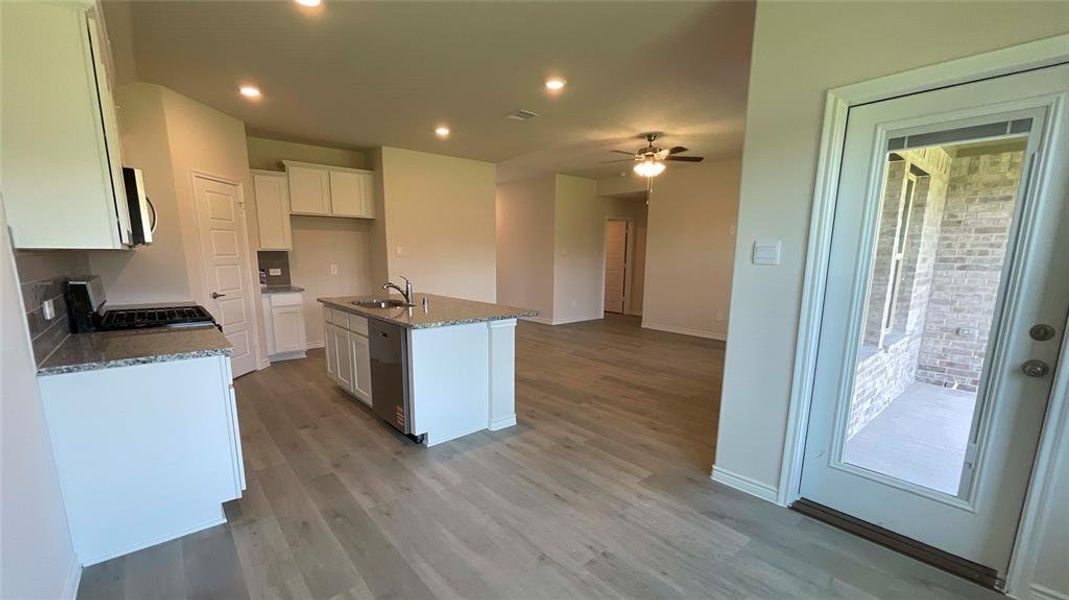 Furnished interior view inside a new home in Elevon, Lavon (Image 9). Furnished interior view inside a new home in Elevon, Lavon (Image 9).