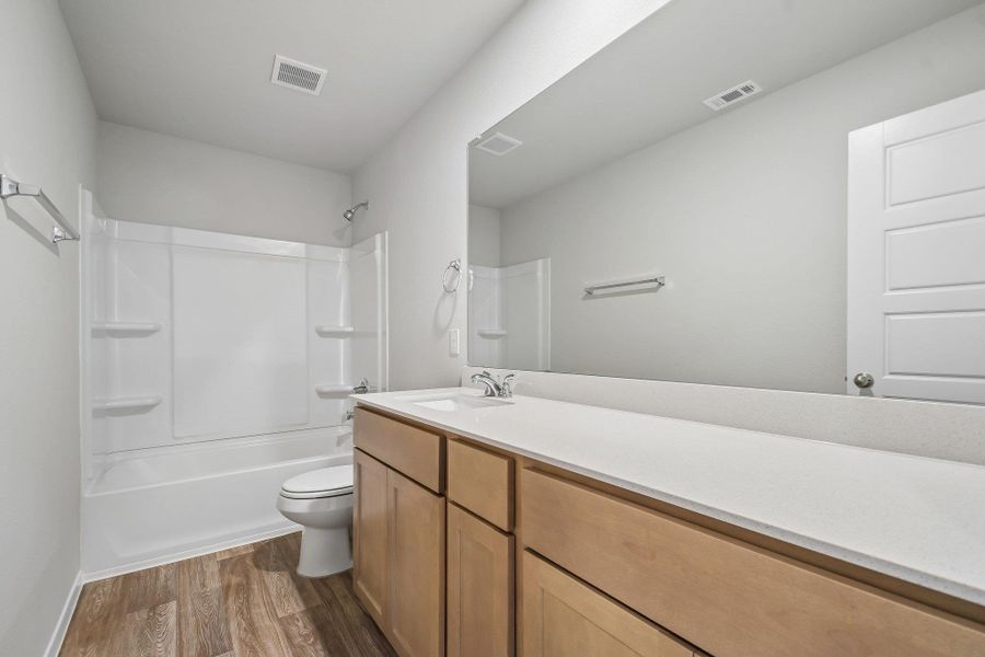 Furnished interior view inside a new home in Hymeadow, San Marcos (Image 7).