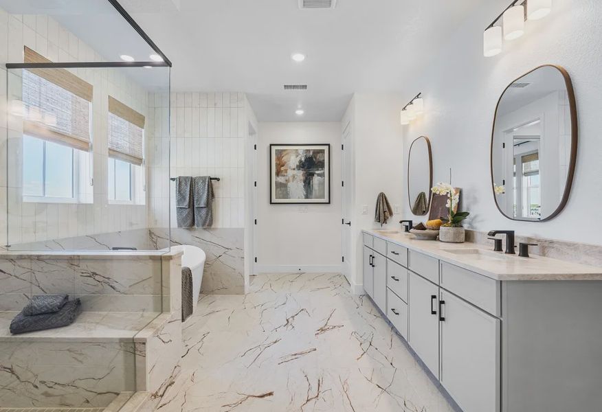 Pemberly Model Primary Bath - 21 of 28