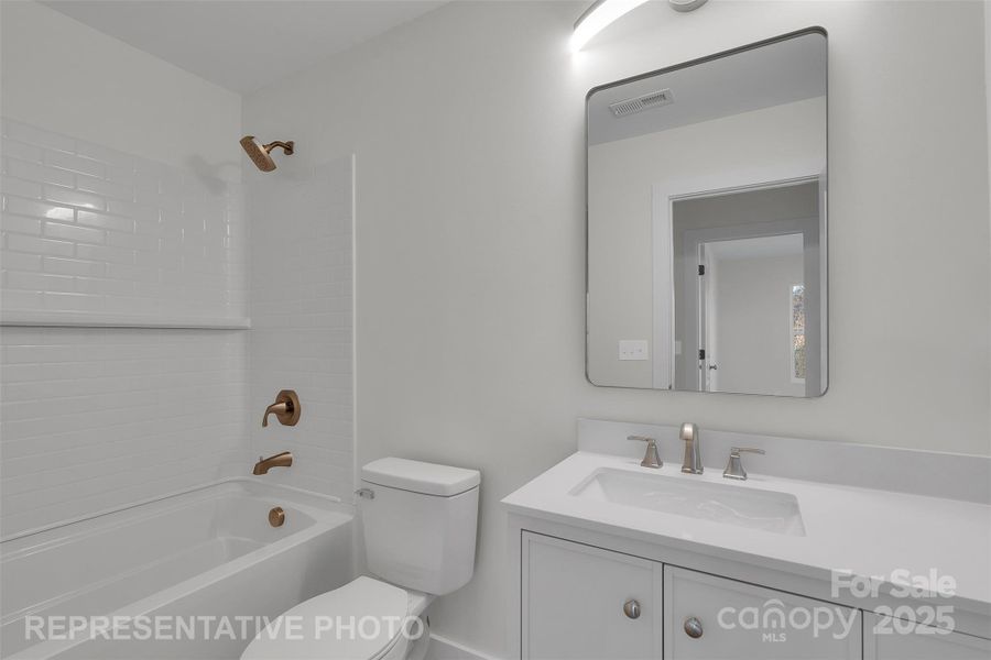 Full Bathroom - Upper Hall