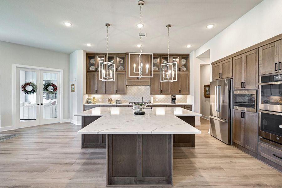 Furnished interior view inside a new home in Cross Creek Ranch 65′, Fulshear (Image 5). Furnished interior view inside a new home in Cross Creek Ranch 65′, Fulshear (Image 5).