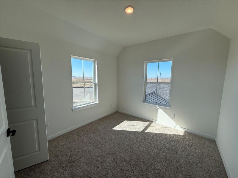 Spacious, unfurnished interior of a new home in Austin Point, Richmond (Image 4).