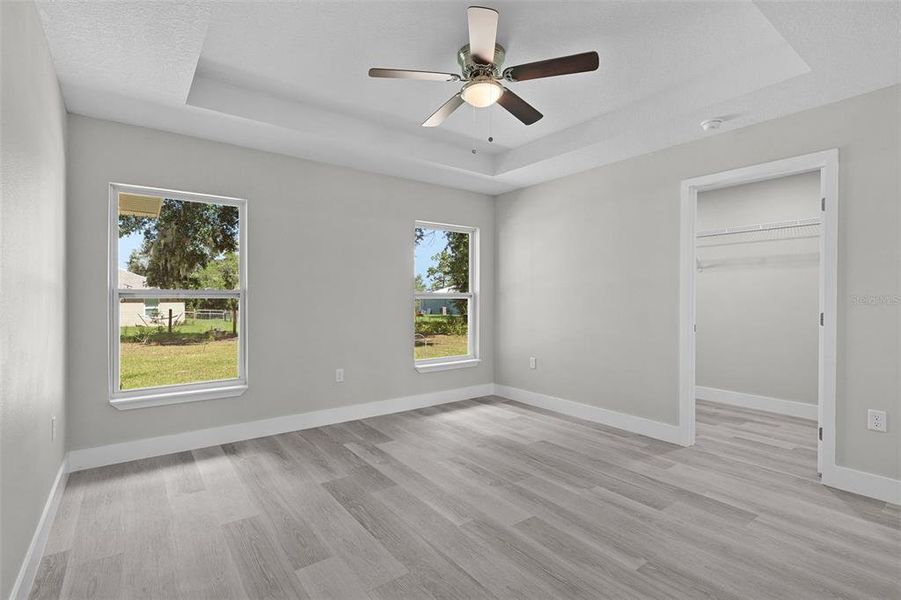 Spacious, unfurnished interior of a new home in , Ocklawaha (Image 26).