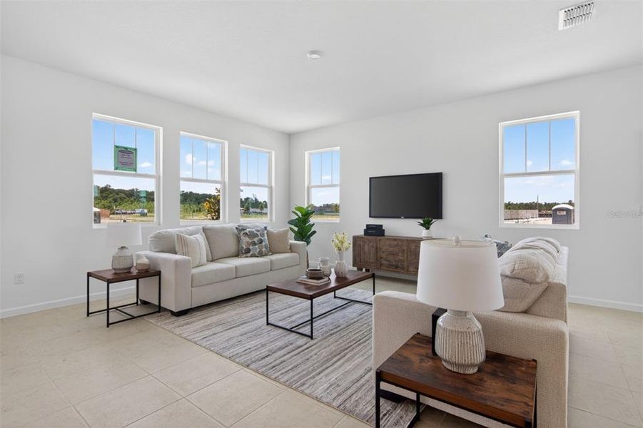 Furnished interior view inside a new home in , Orlando (Image 9).