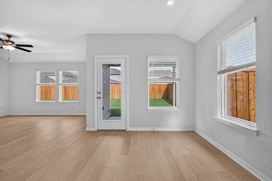Spacious, unfurnished interior of a new home in River Ridge, Crandall (Image 20). Spacious, unfurnished interior of a new home in River Ridge, Crandall (Image 20).