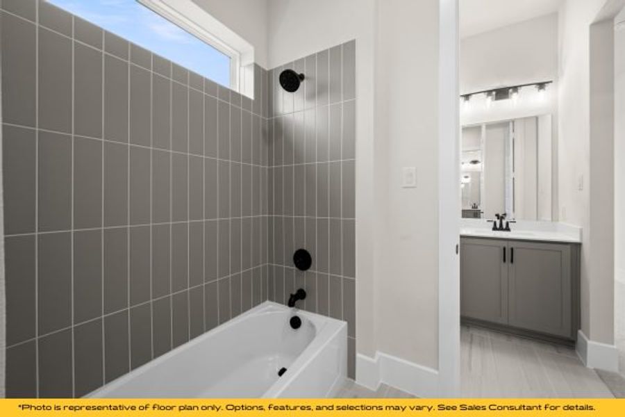 Image 65 representing the Vail by Stonefield Homes in Heath Golf and Yacht Club, Rockwall, TX.
