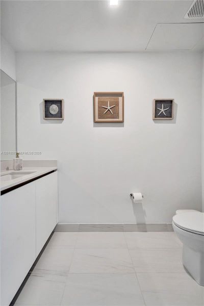 Furnished interior view inside a new home in , Pompano Beach (Image 44).