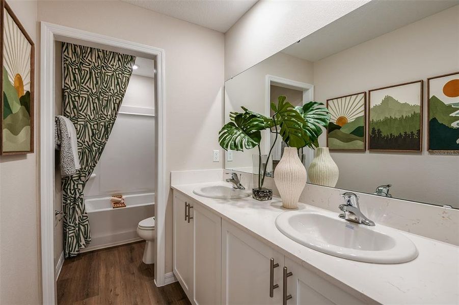 Furnished interior view inside a new home in , Haines City (Image 15).