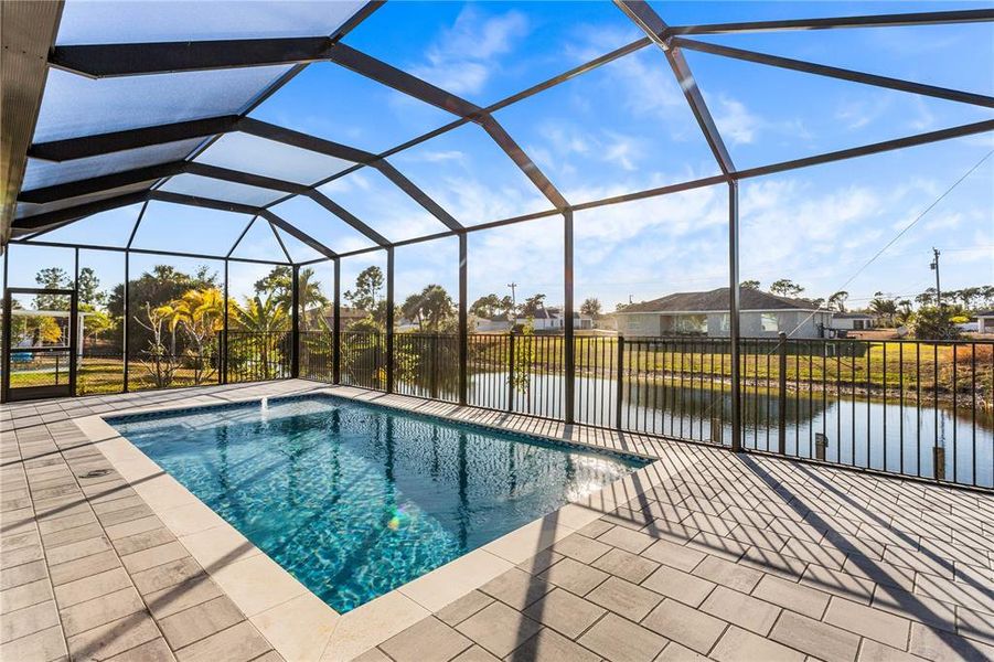 Exterior details and patio area of a home in , Cape Coral (Image 3).