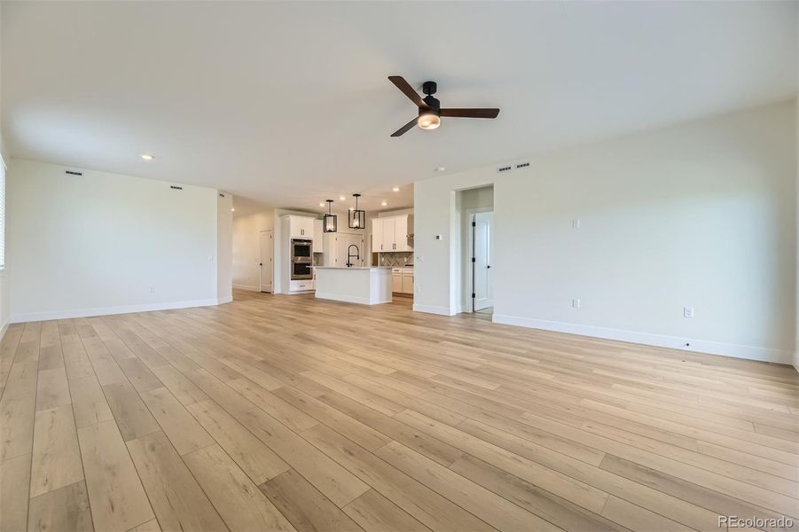 Spacious, unfurnished interior of a new home in , Elizabeth (Image 13).