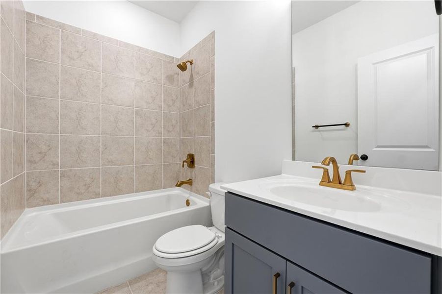 Furnished interior view inside a new home in , Atlanta (Image 8).