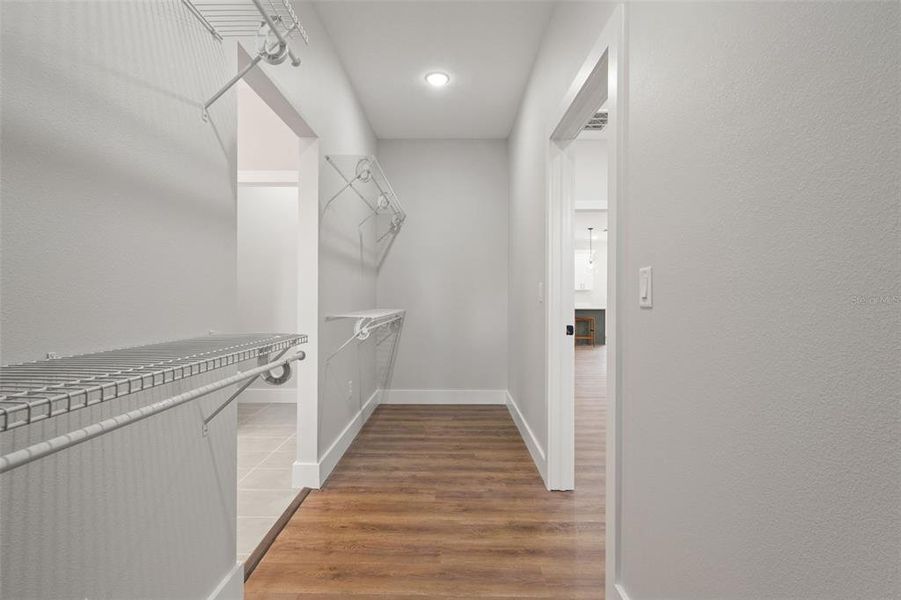 Spacious, unfurnished interior of a new home in , Holiday (Image 17).