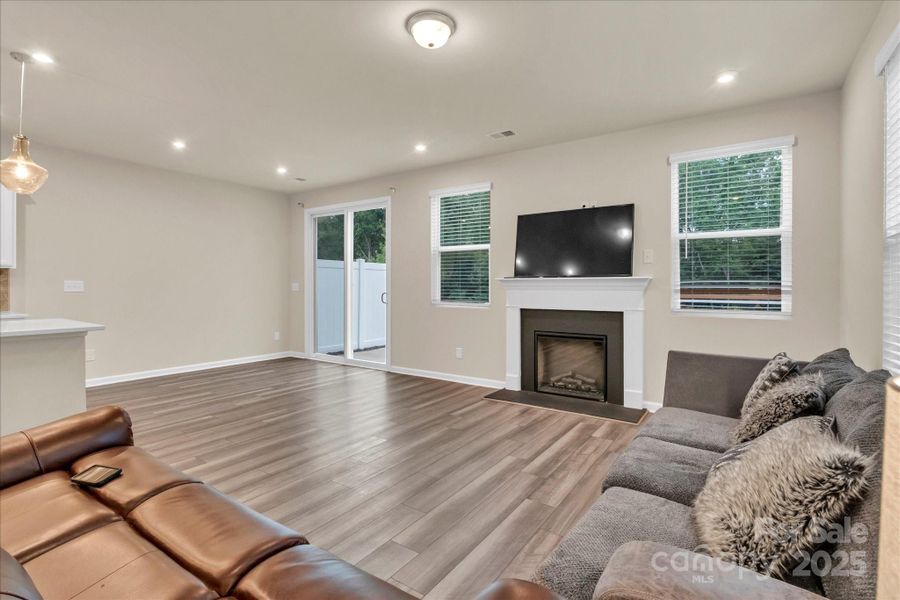 Image 19 of a home in .