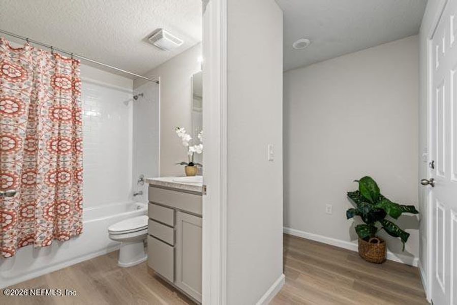 Furnished interior view inside a new home in , Jacksonville (Image 15).