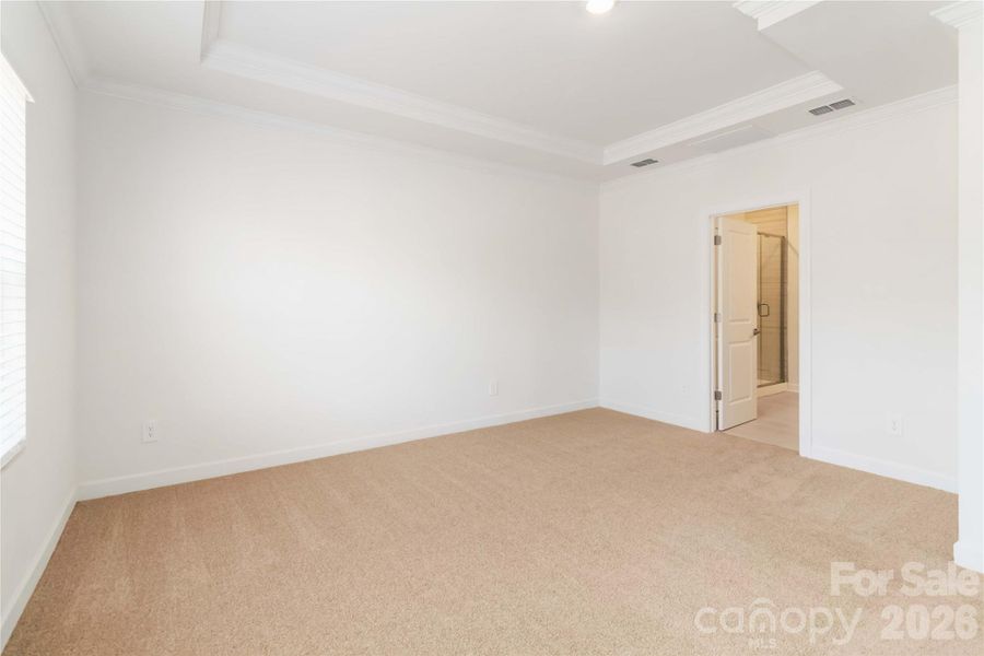 Spacious, unfurnished interior of a new home in , York (Image 26).
