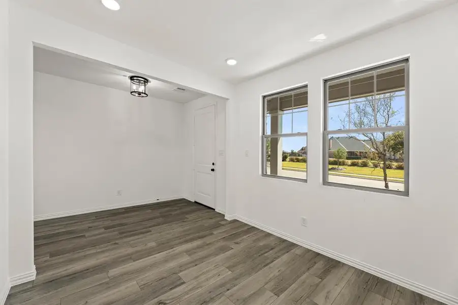 Spacious, unfurnished interior of a new home in Gateway Parks, Forney (Image 12).