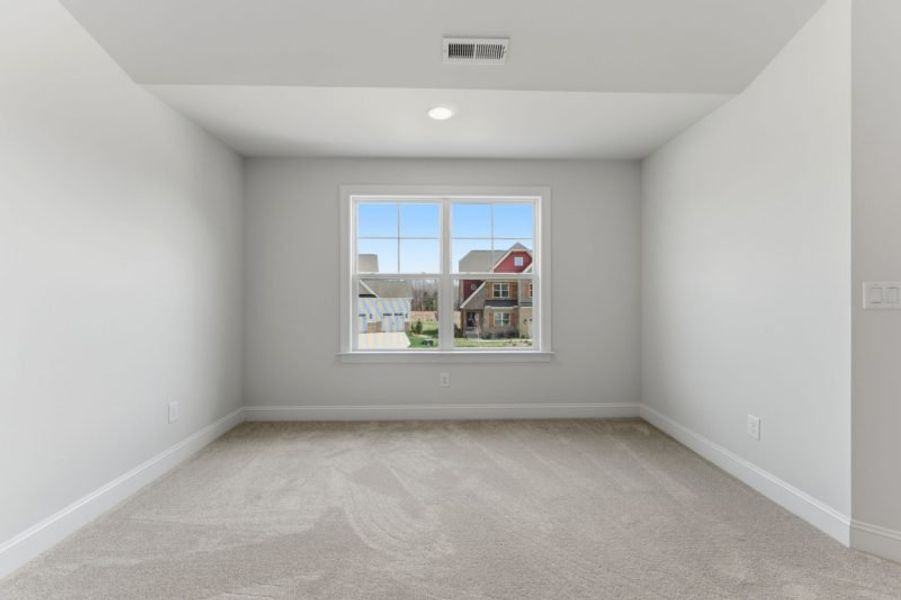 Representative unfurnished interior of a home built from the Fairfield Lux by Keystone Homes NC in Weybridge, Burlington (Image 93).