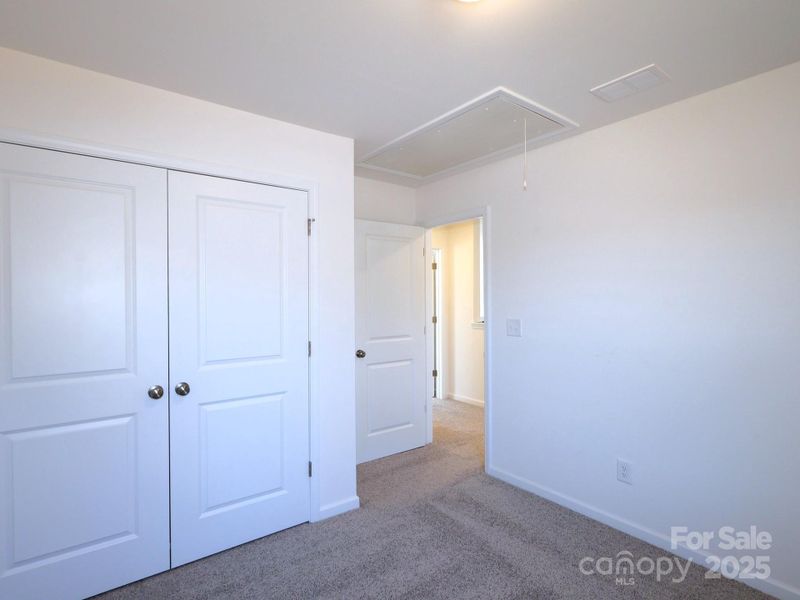 Secondary bedroom Secondary bedroom