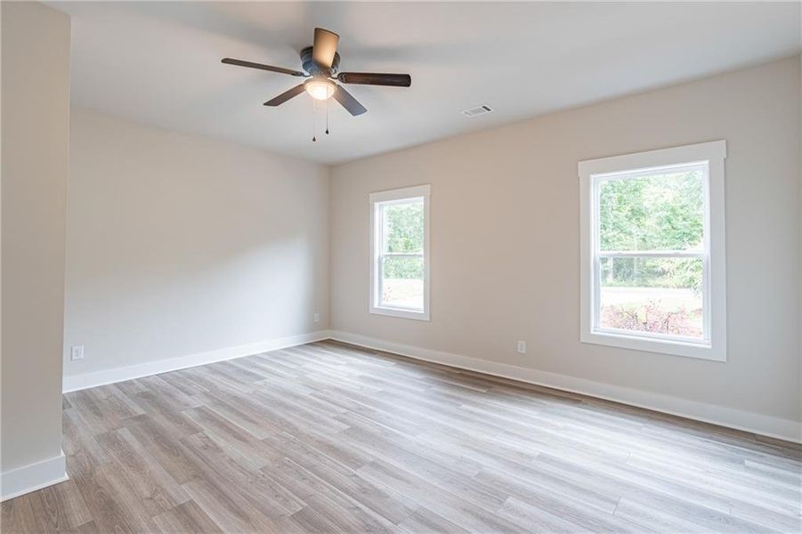 Spacious, unfurnished interior of a new home in , Braselton (Image 21).