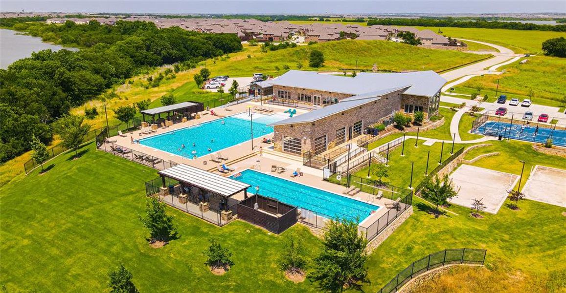 Beazer Homes Valencia on the Lake