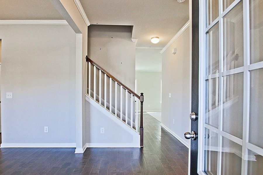 Spacious, unfurnished interior of a new home in , Crawford (Image 14).