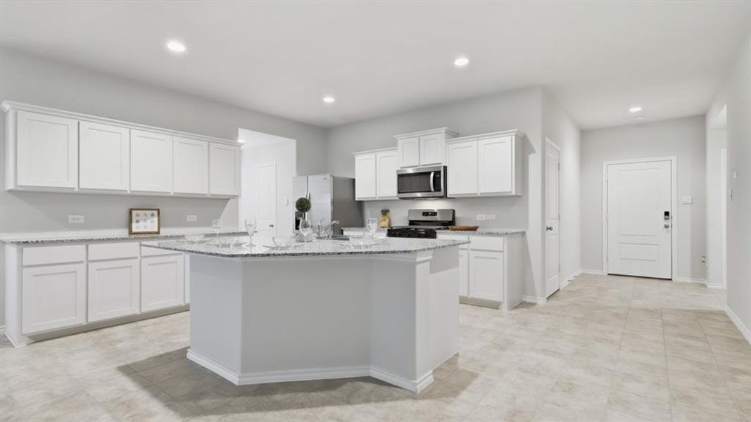 Furnished interior view inside a new home in , Fort Worth (Image 5).