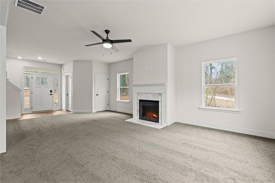 Spacious, unfurnished interior of a new home in Canterbury Villas, Carrollton (Image 37).