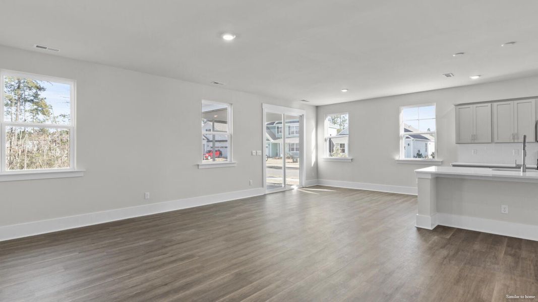 Spacious, unfurnished interior of a new home in The Haven at Indigo Preserve, Leland (Image 27).