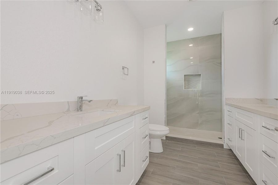 Furnished interior view inside a new home in , Oakland Park (Image 11). Furnished interior view inside a new home in , Oakland Park (Image 11).