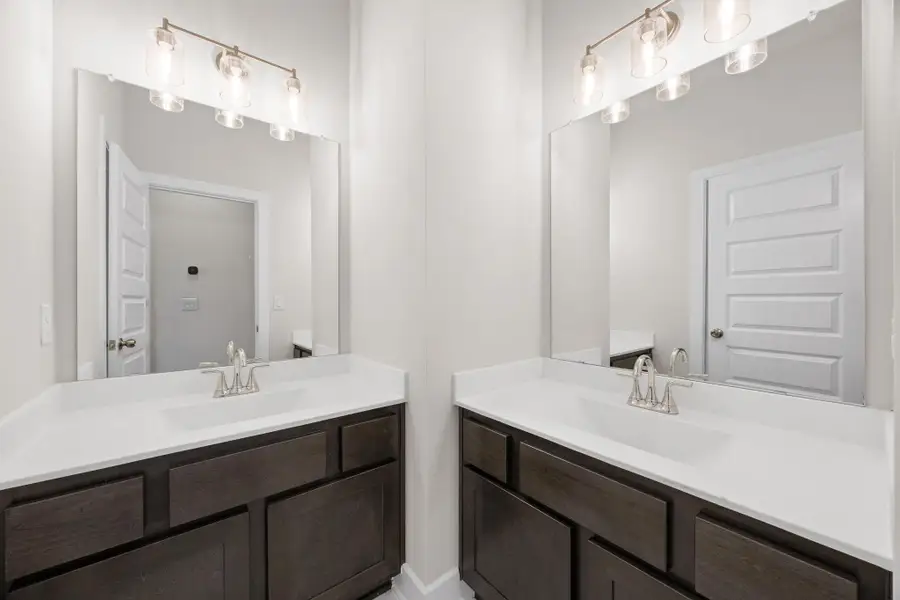 Furnished interior view inside a new home in Parmer Ranch - 40', Georgetown (Image 10).