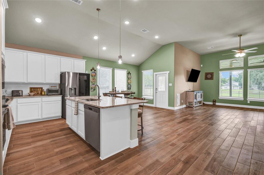 Chef's kitchen with plenty of cabinetry Chef's kitchen with plenty of cabinetry