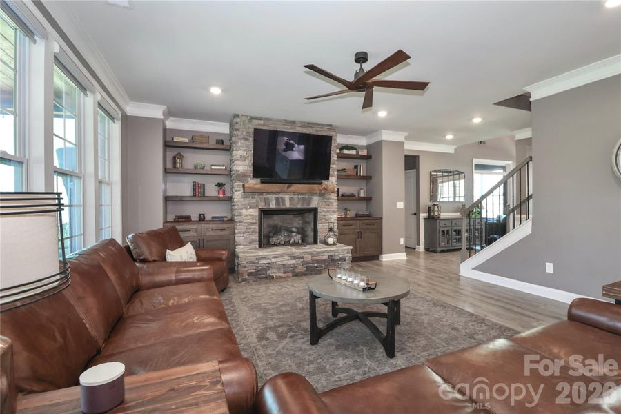Furnished interior view inside a new home in Falls Cove, Troutman (Image 17).
