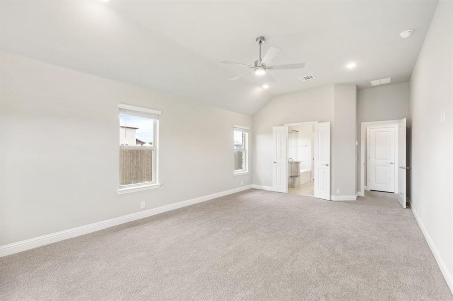Spacious, unfurnished interior of a new home in The Oaks, Red Oak (Image 19). Spacious, unfurnished interior of a new home in The Oaks, Red Oak (Image 19).