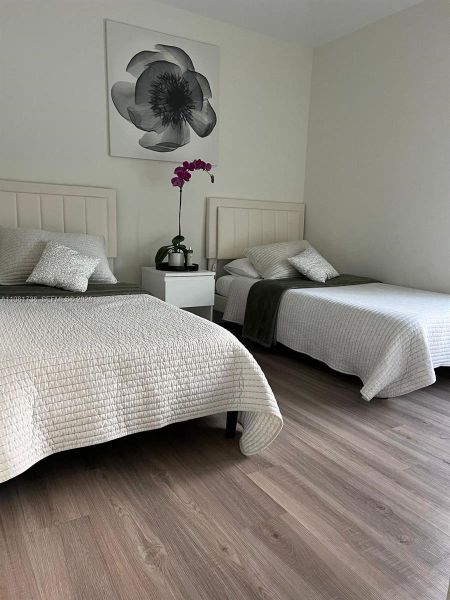 Furnished interior view inside a new home in , Cape Coral (Image 2). Furnished interior view inside a new home in , Cape Coral (Image 2).