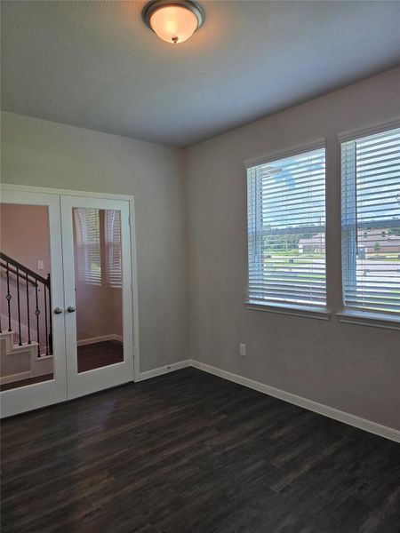 Spacious, unfurnished interior of a new home in Splendora Fields, Splendora (Image 9). Spacious, unfurnished interior of a new home in Splendora Fields, Splendora (Image 9).