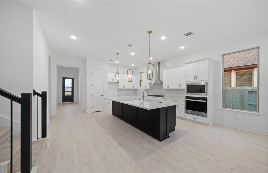 Furnished interior view inside a new home in Lago Mar, Texas City (Image 5). Furnished interior view inside a new home in Lago Mar, Texas City (Image 5).