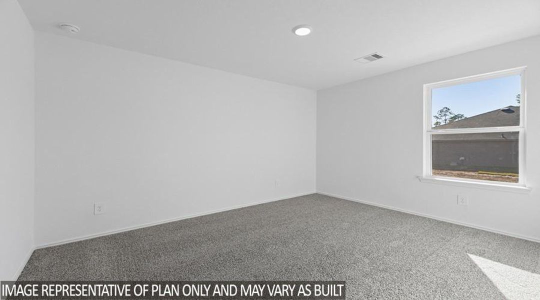 Spacious, unfurnished interior of a new home in Williams Reserve East, Conroe (Image 8).