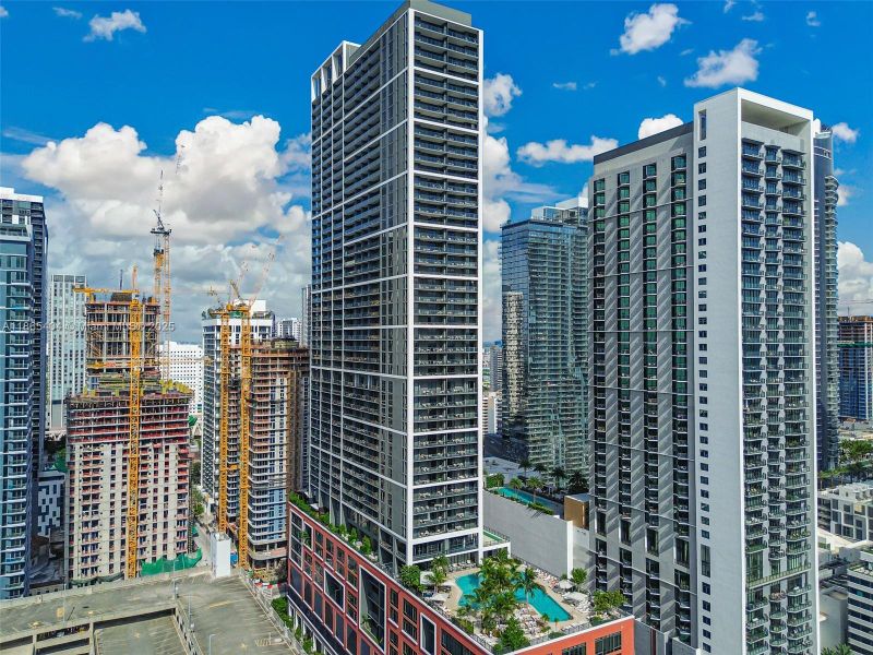 Condo located in Miami, FL showcasing its design and architecture (Image 30). Condo located in Miami, FL showcasing its design and architecture (Image 30).