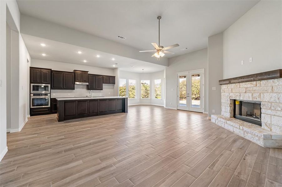 Spacious, unfurnished interior of a new home in Oak Grove Addition, Springtown (Image 33). Spacious, unfurnished interior of a new home in Oak Grove Addition, Springtown (Image 33).