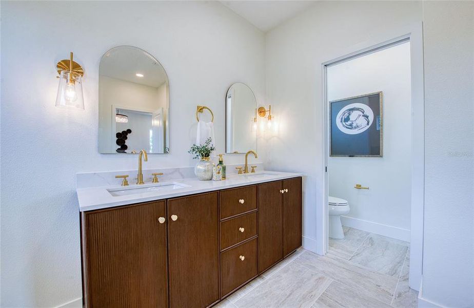 Furnished interior view inside a new home in , Palm Harbor (Image 31).