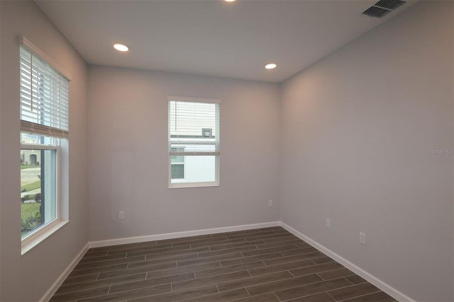 Spacious, unfurnished interior of a new home in Emerson Pointe, Apopka (Image 16). Spacious, unfurnished interior of a new home in Emerson Pointe, Apopka (Image 16).
