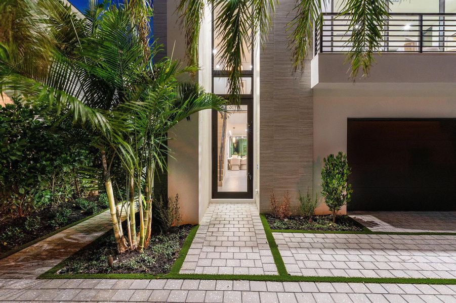 Exterior details and patio area of a home in , Delray Beach (Image 47). Exterior details and patio area of a home in , Delray Beach (Image 47).