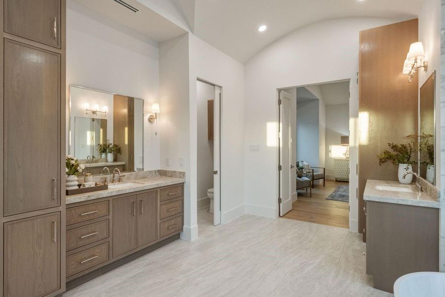 Primary Bathroom/View 4