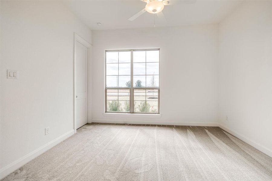 Spacious, unfurnished interior of a new home in Arborwood, Waller (Image 37).